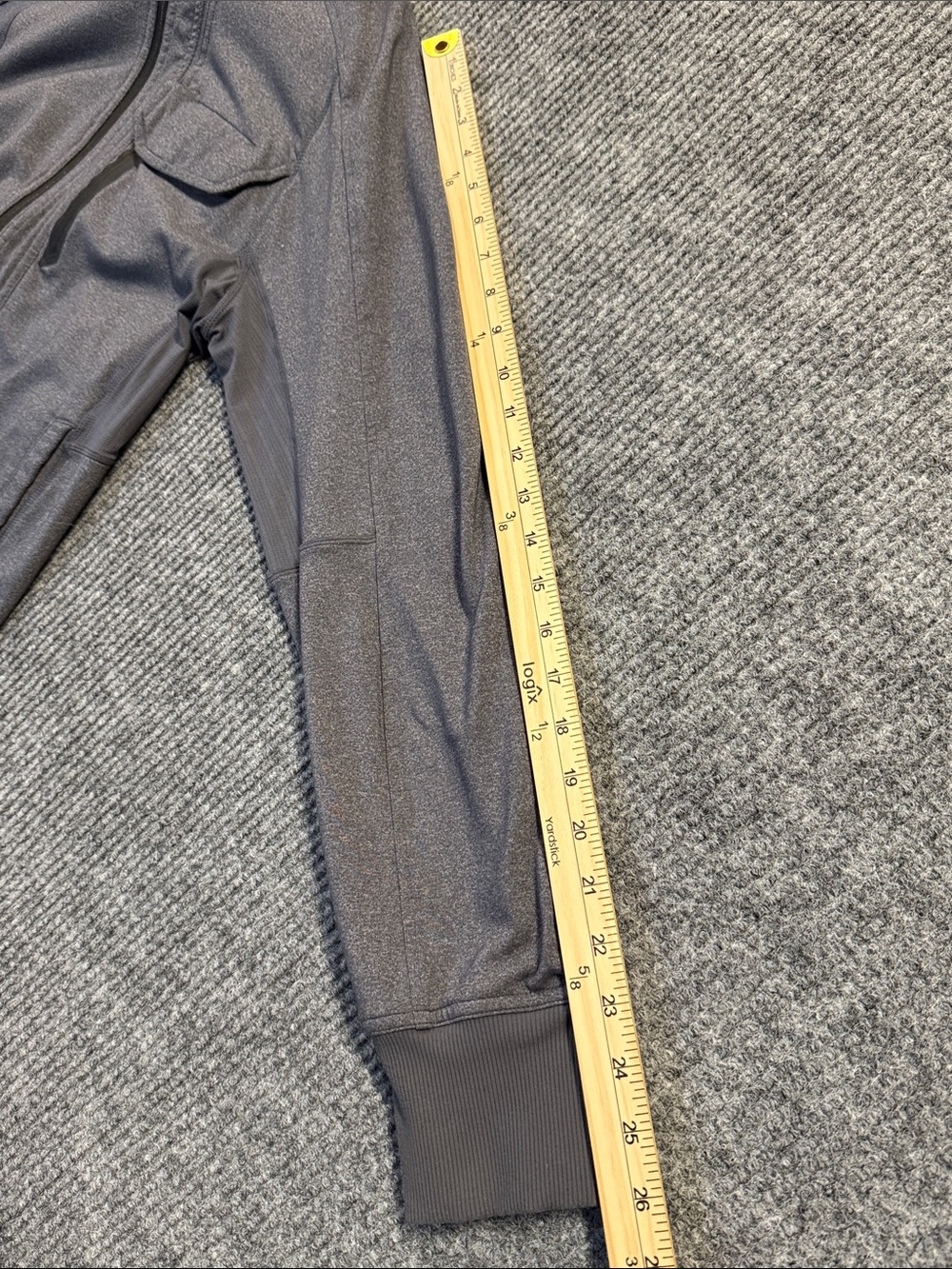 Lululemon Men’s Vent Tech Full Zip Jacket Magnetic Pocket Gray Size Medium - Picture 8 of 13